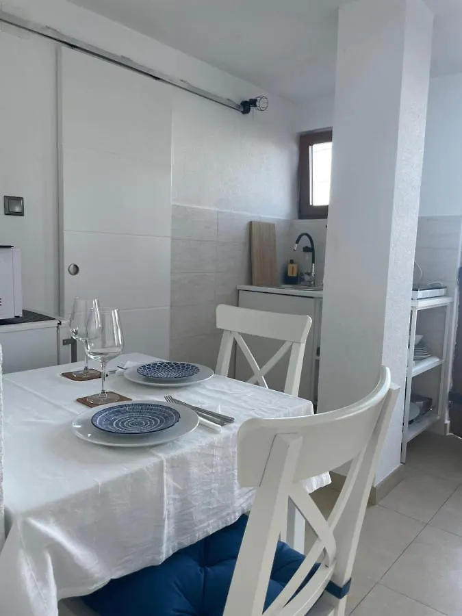 Studio Apartman Lana 3 Apartment Icici